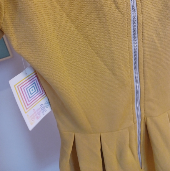 💰3/$30NWT LulaRoe Pleated yellow dress - Picture 6 of 6